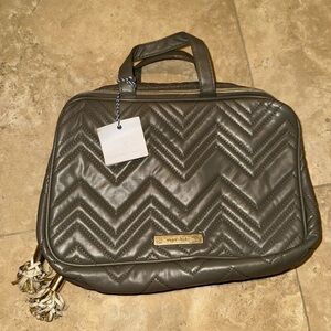 Tartan + Twine Deluxe Weekender Bag